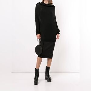 Preowned black blouse